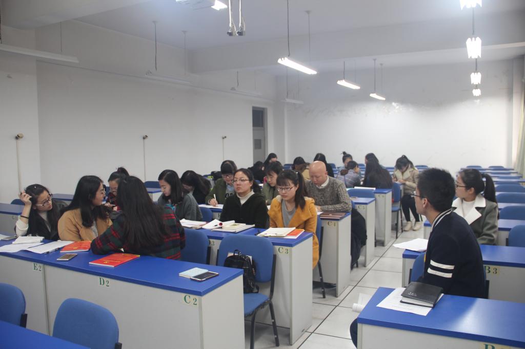 “两学一做”学习教育专题现场